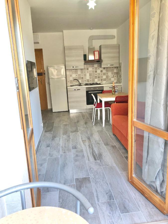 Vita Marina Lägenhet Porto SantʼElpidio Exteriör bild